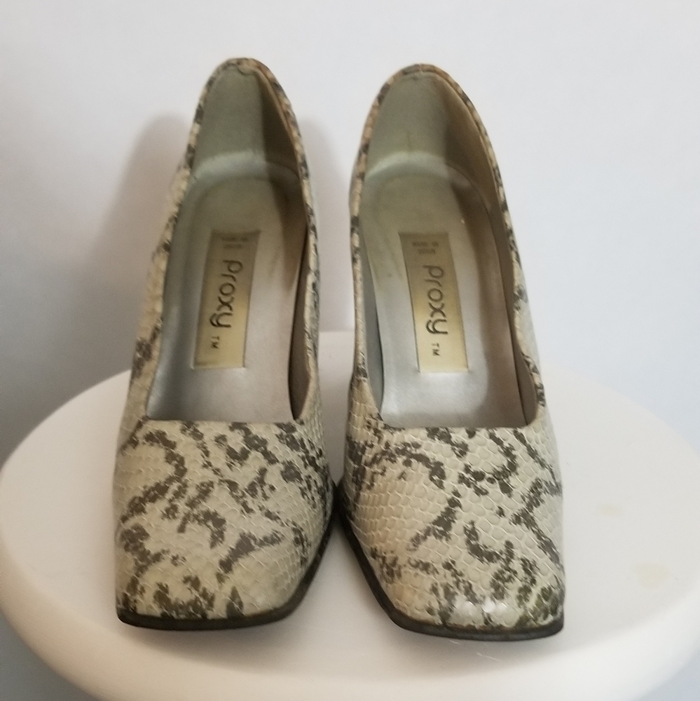 Proxy Olive Square Toe Reptile Leather Pumps Size 7